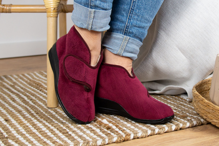 Damen Hausschuh Bella bordeaux